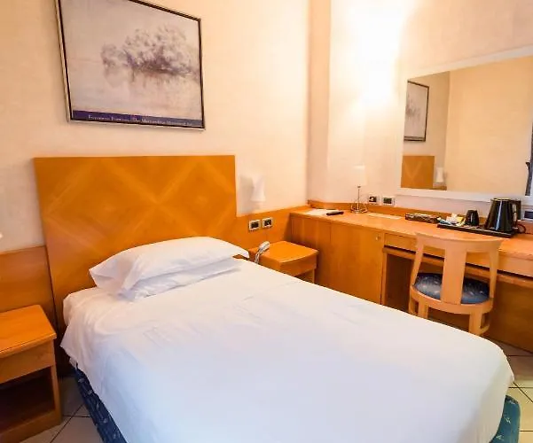 Hotell Hotel Centrale 3*