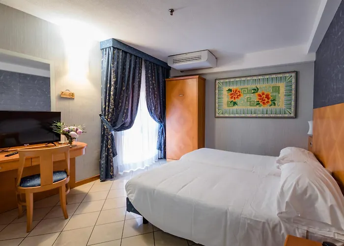 Hotel Centrale 3*