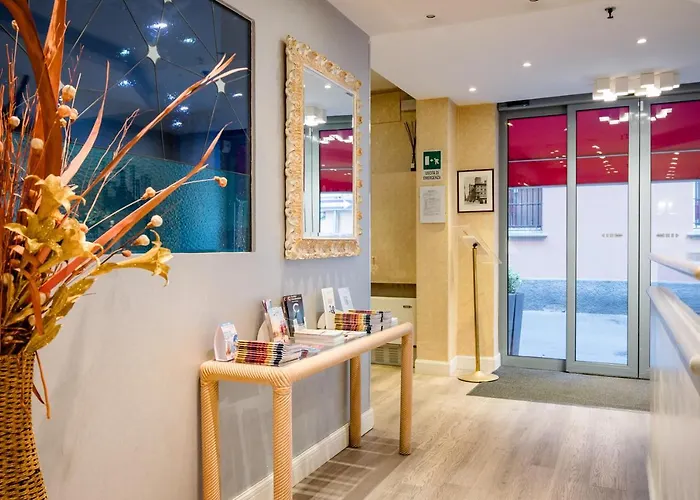 Hotel Centrale Hotell 3*