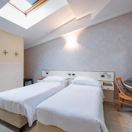 Hotel Centrale بولونيا