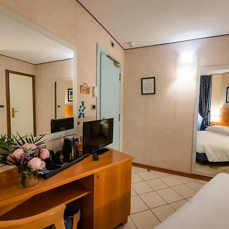 Hotel Centrale بولونيا