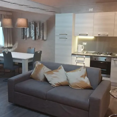 فندق Hotel Centrale بولونيا