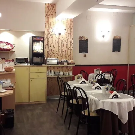 فندق Hotel Centrale بولونيا