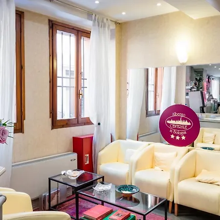 Hotel Paradise Hotel Bolonia