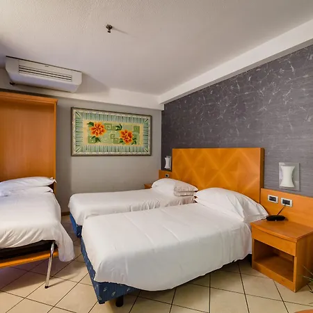 Hotel Centrale Hotel 3*