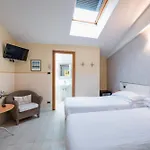 天堂酒店